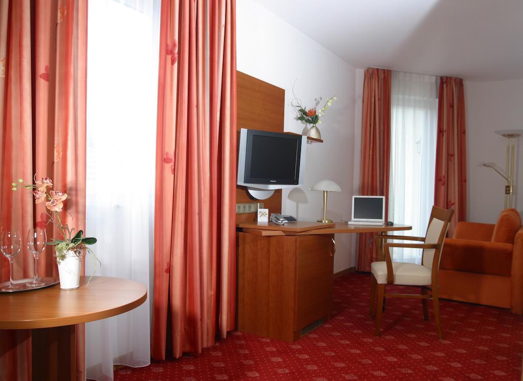 Hotel Zur Pfalz カンデル 部屋 写真
